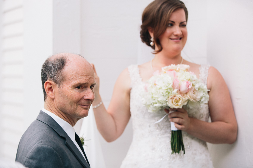 candid wedding photos at Farmers' Museum