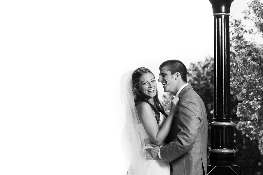 relaxed wedding photography in Skaneateles, NY