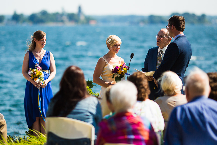 outdoor wedding ceremony in thousand islands