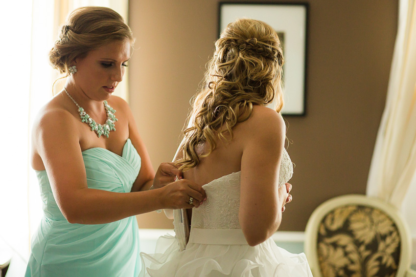 bride getting ready at John Joseph Inn