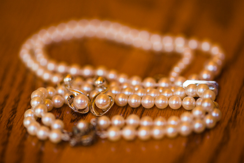 bride's wedding pearls