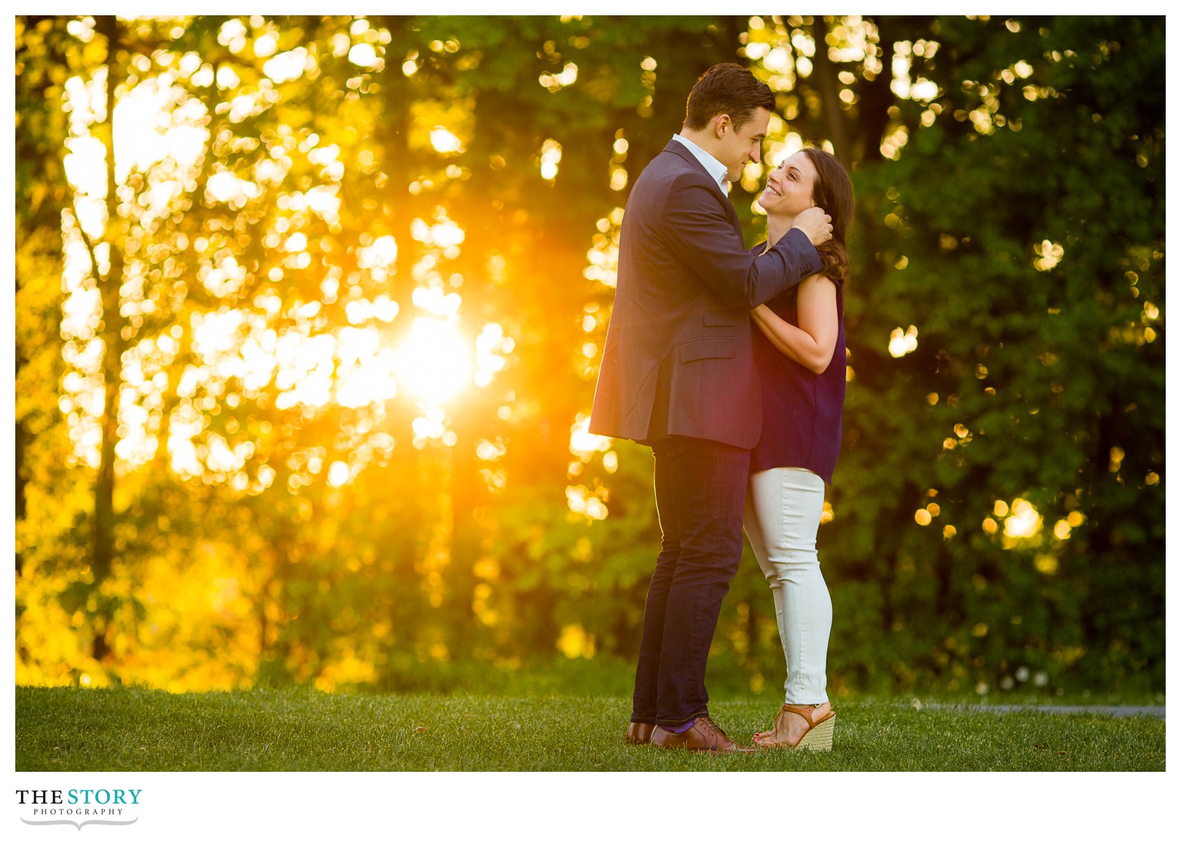 sunset engagement photos at green lakes