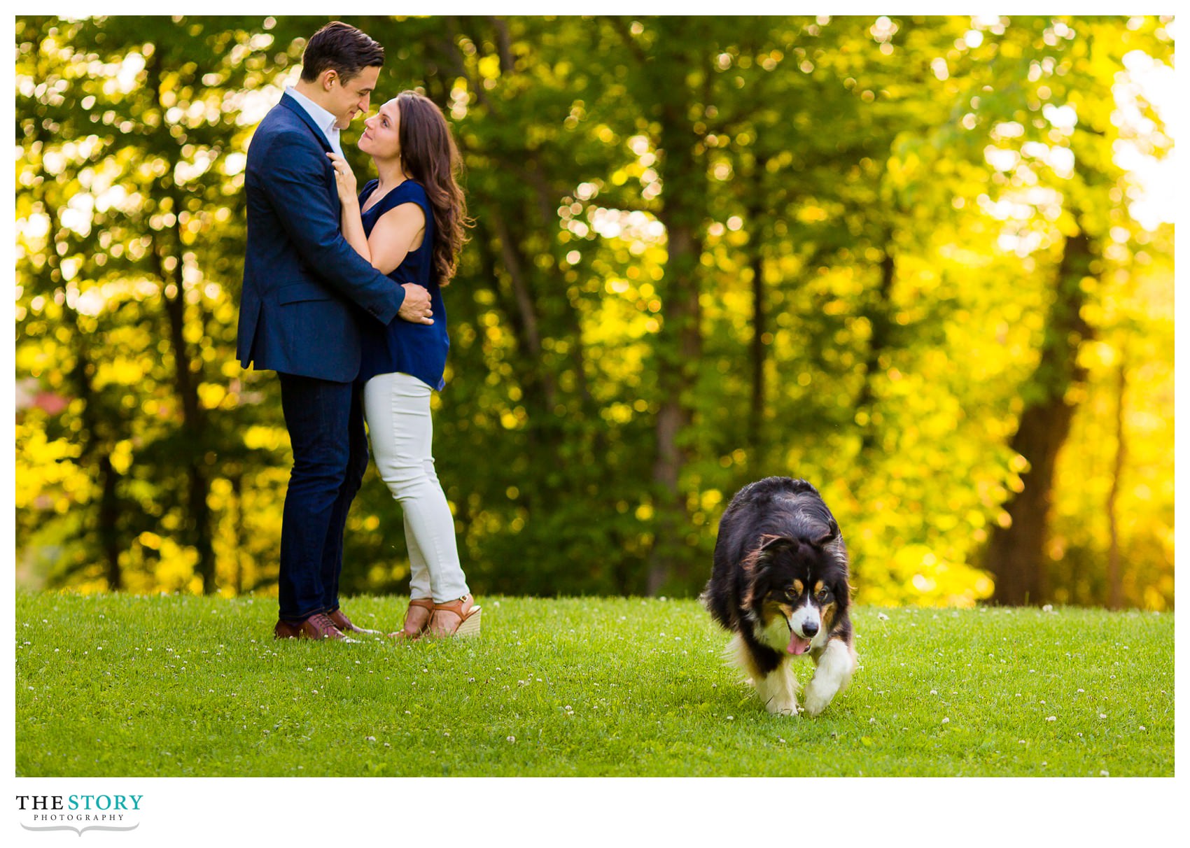 green lakes engagement photos with dog