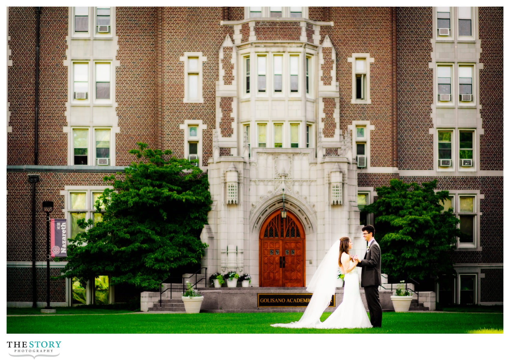 wedding photos at Golisano Academic Center at Nazareth College