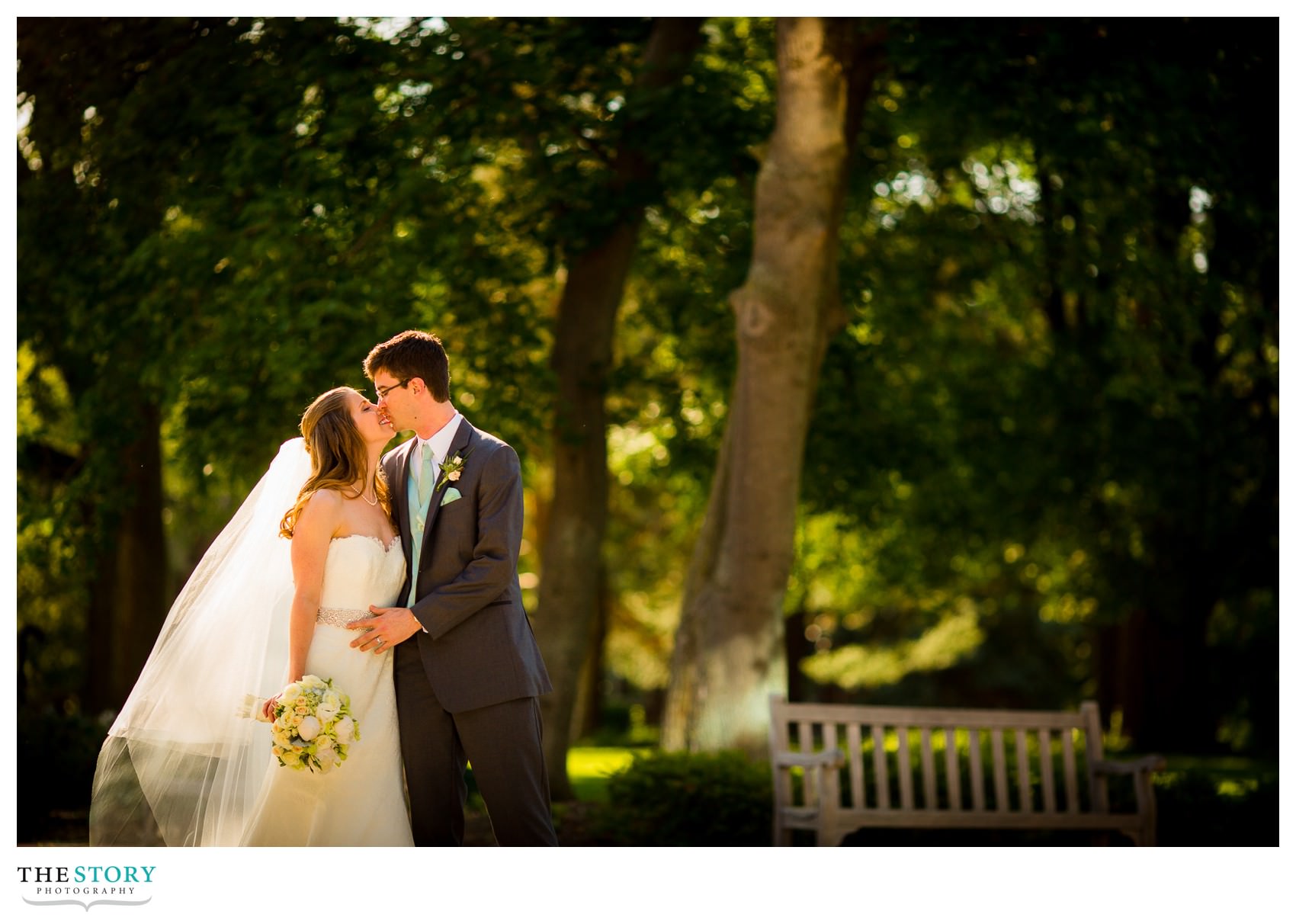 rochester wedding photos at Nazareth College 