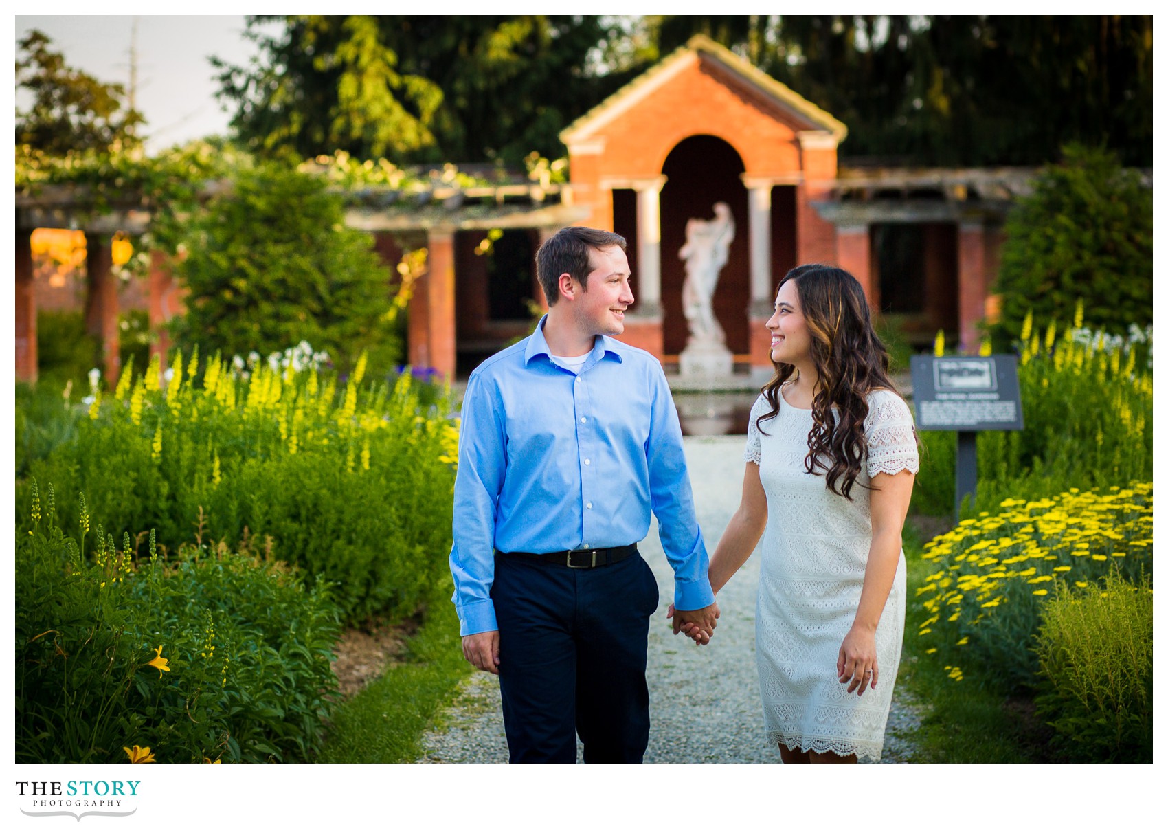 engagement photos Vanderbilt Mansion gardens in Hyde Park, NY