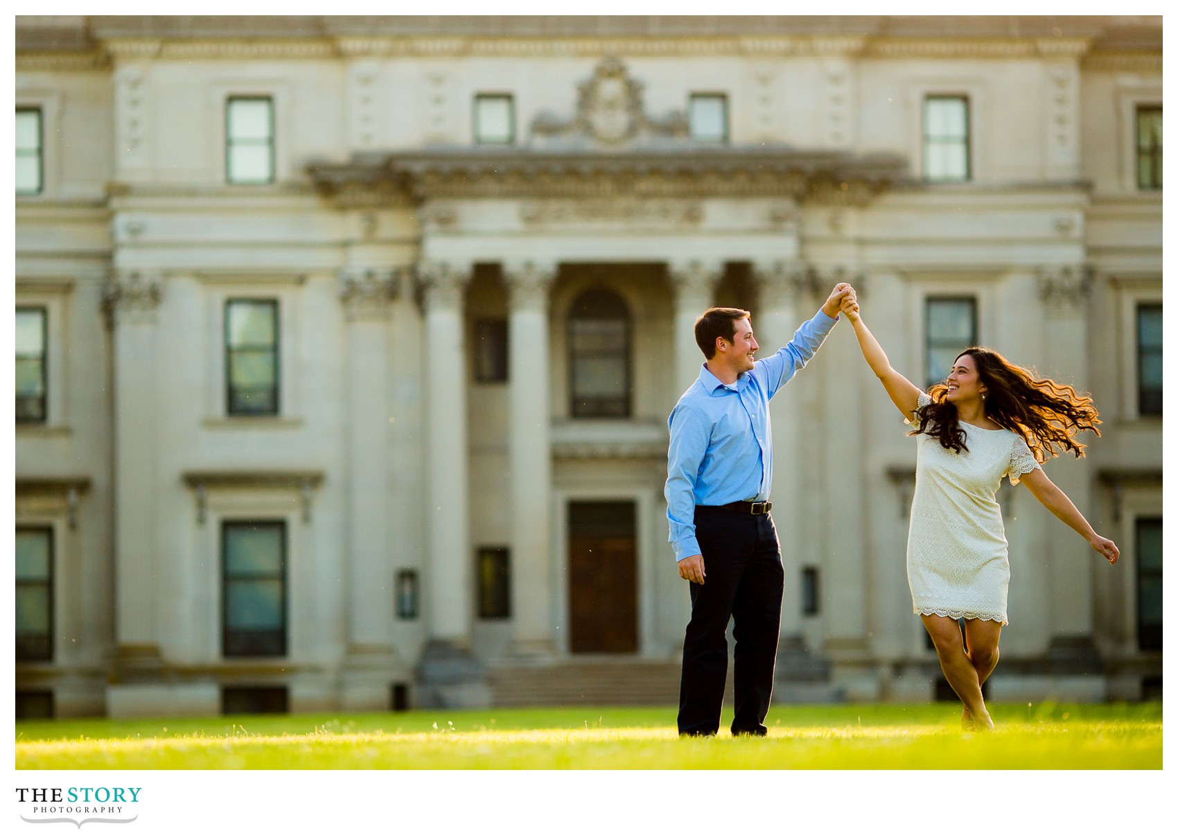 engagement photography at Vanderbilt Mansion in Hyde Park, NY