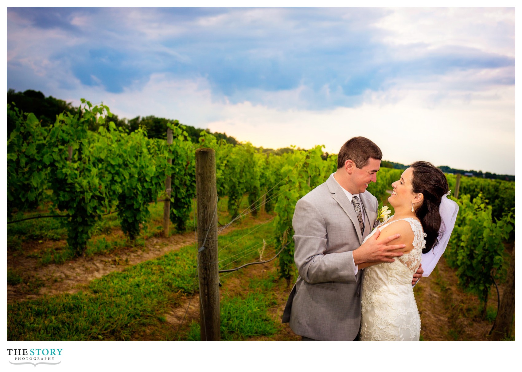 finger lakes vineyard wedding photography at Anyela's