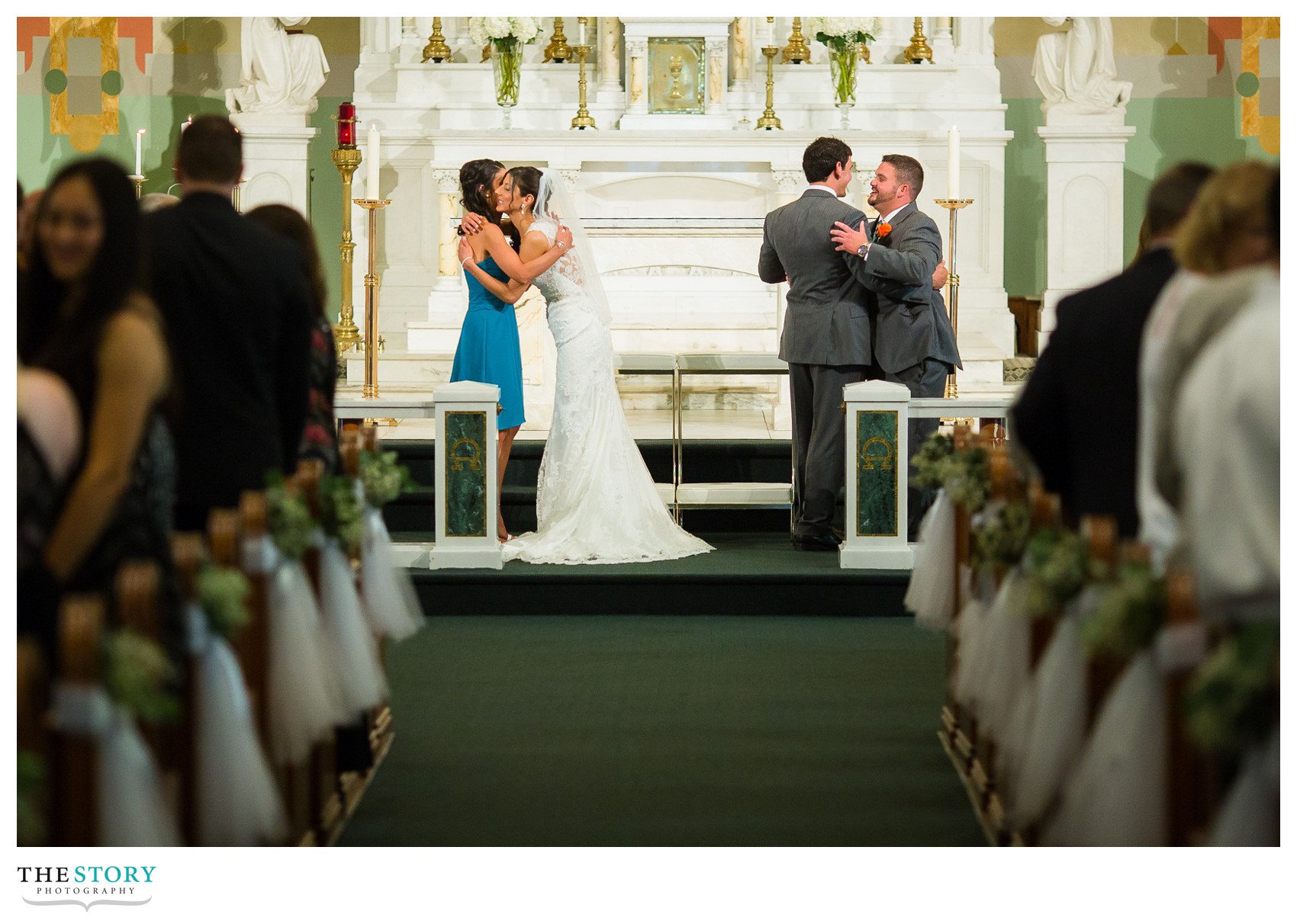 wedding ceremony at st. matthew's