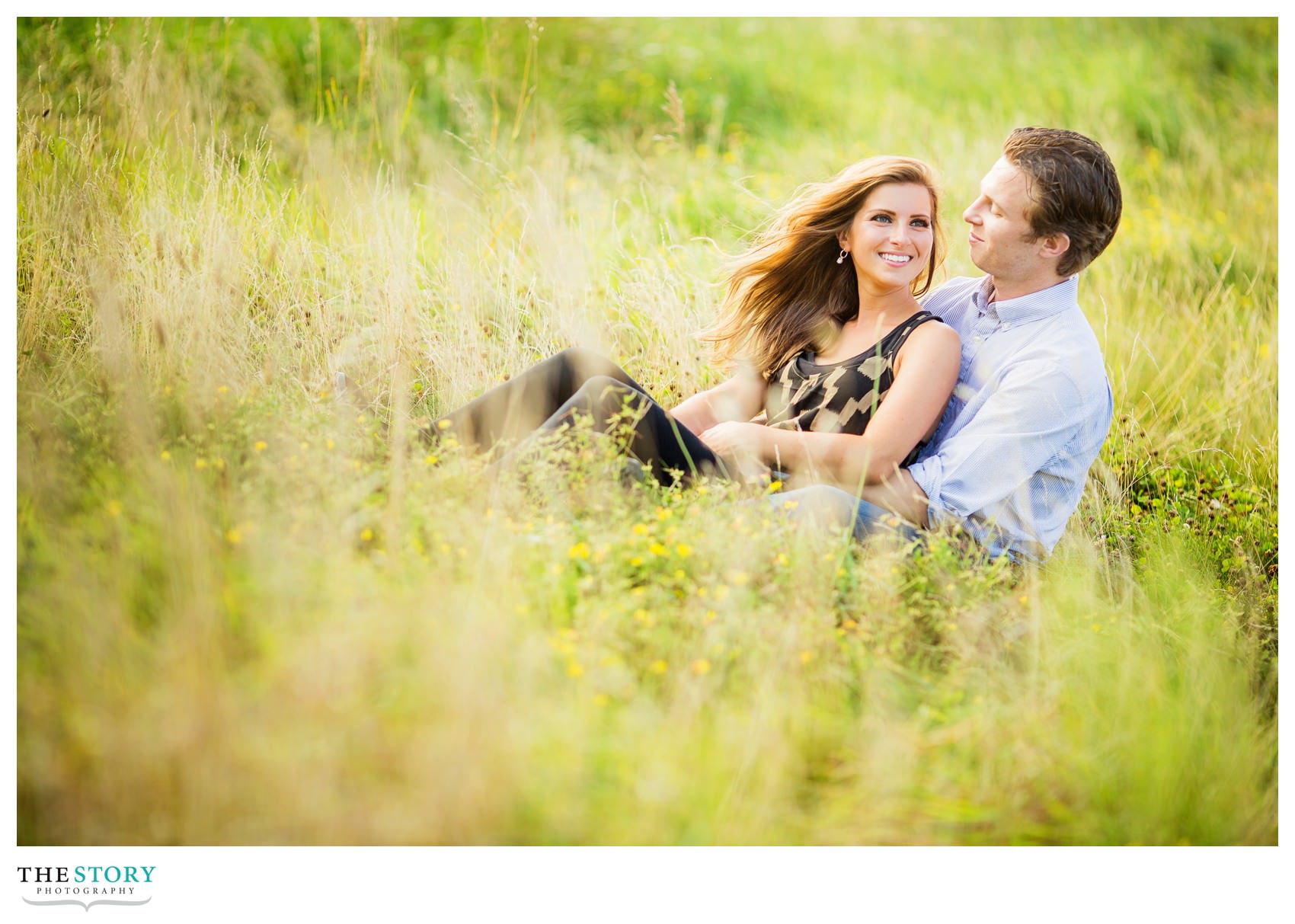 unique engagement photos in Ithaca at Cornell