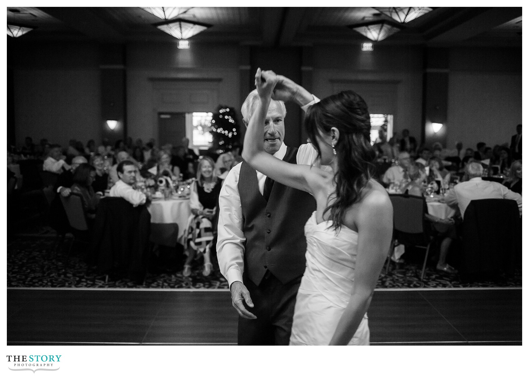 father and daughter dance at Clayton, NY wedding reception
