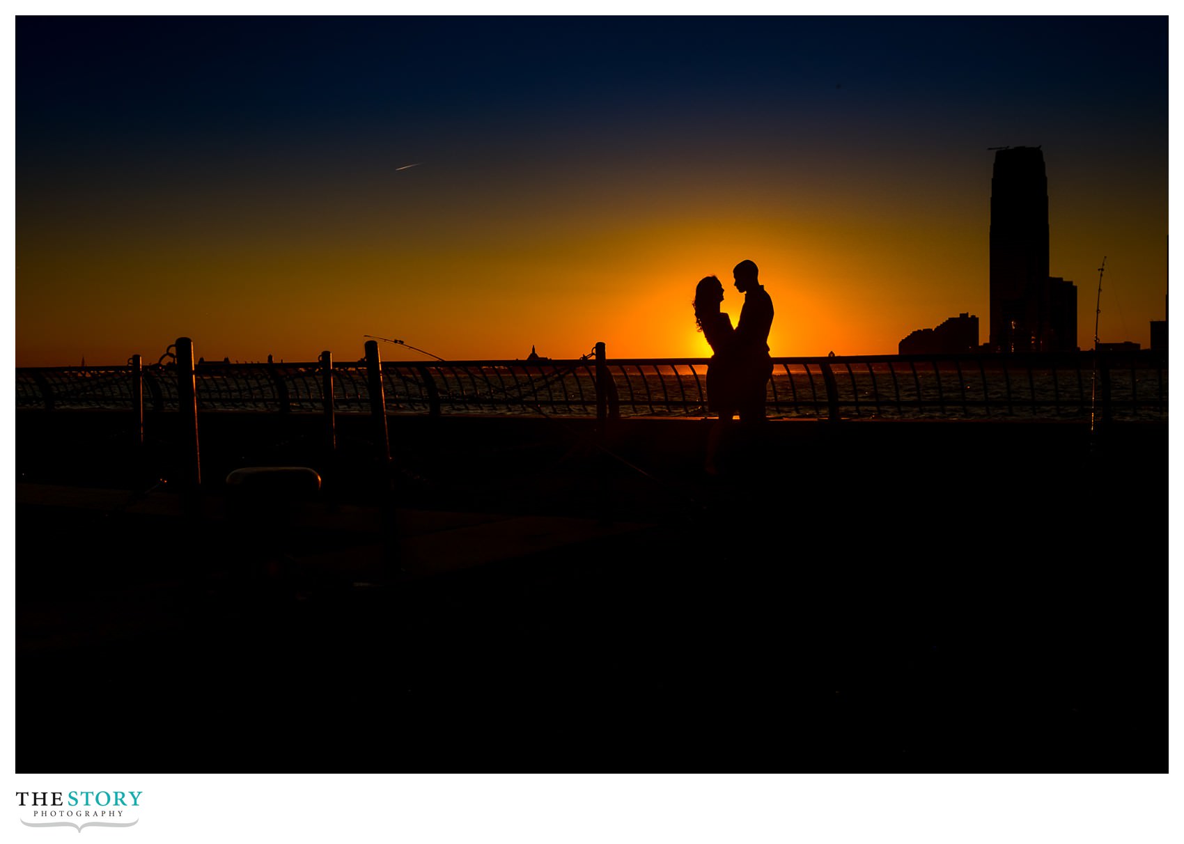 Manhattan sunset engagement photo