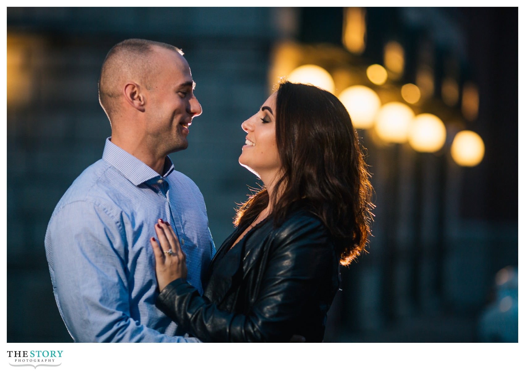 Skaneateles-Fall-Engagement-Photos-10