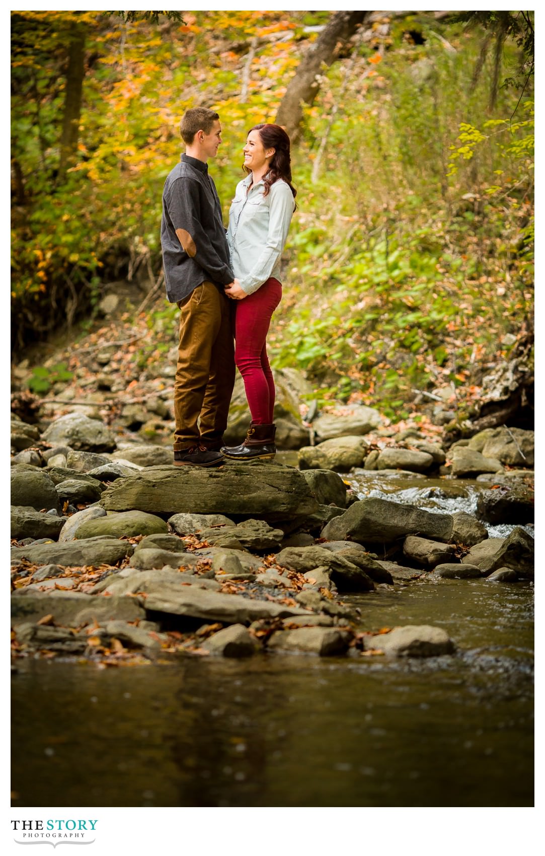 central-new-york-adventure-engagement-photos06