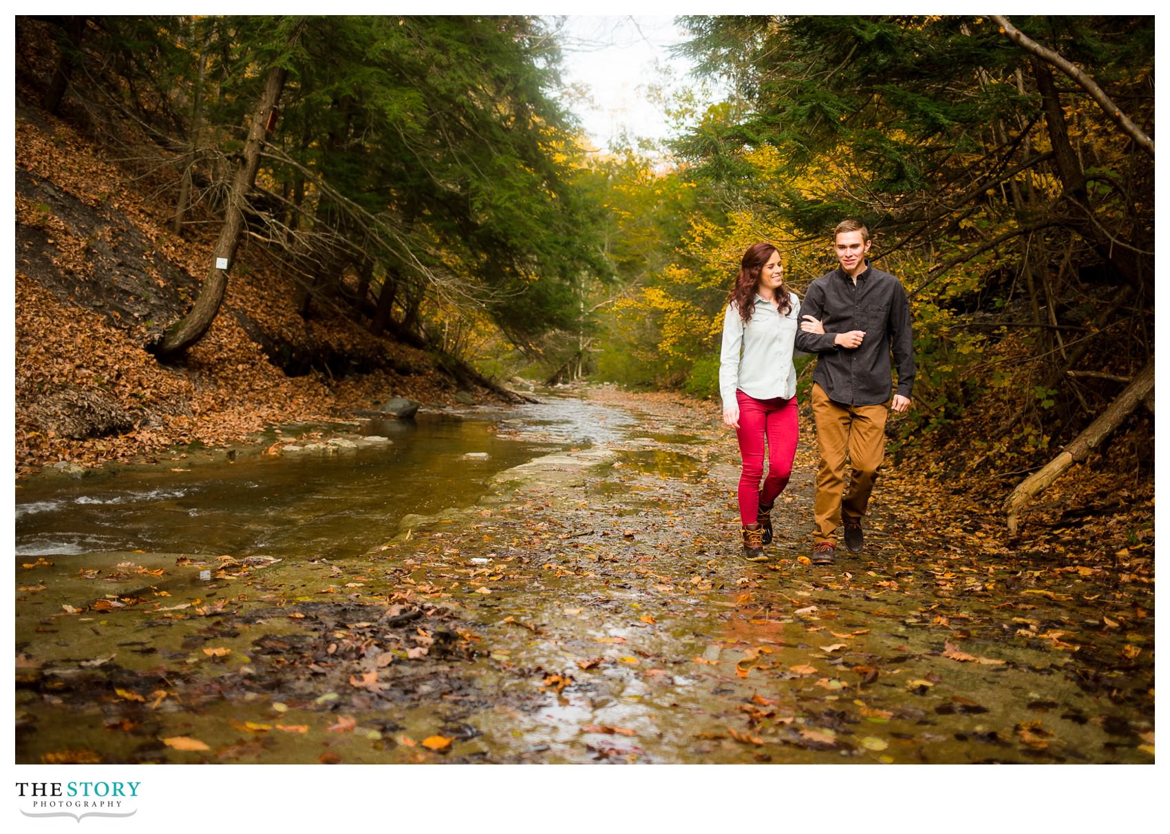 central-new-york-adventure-engagement-photos10