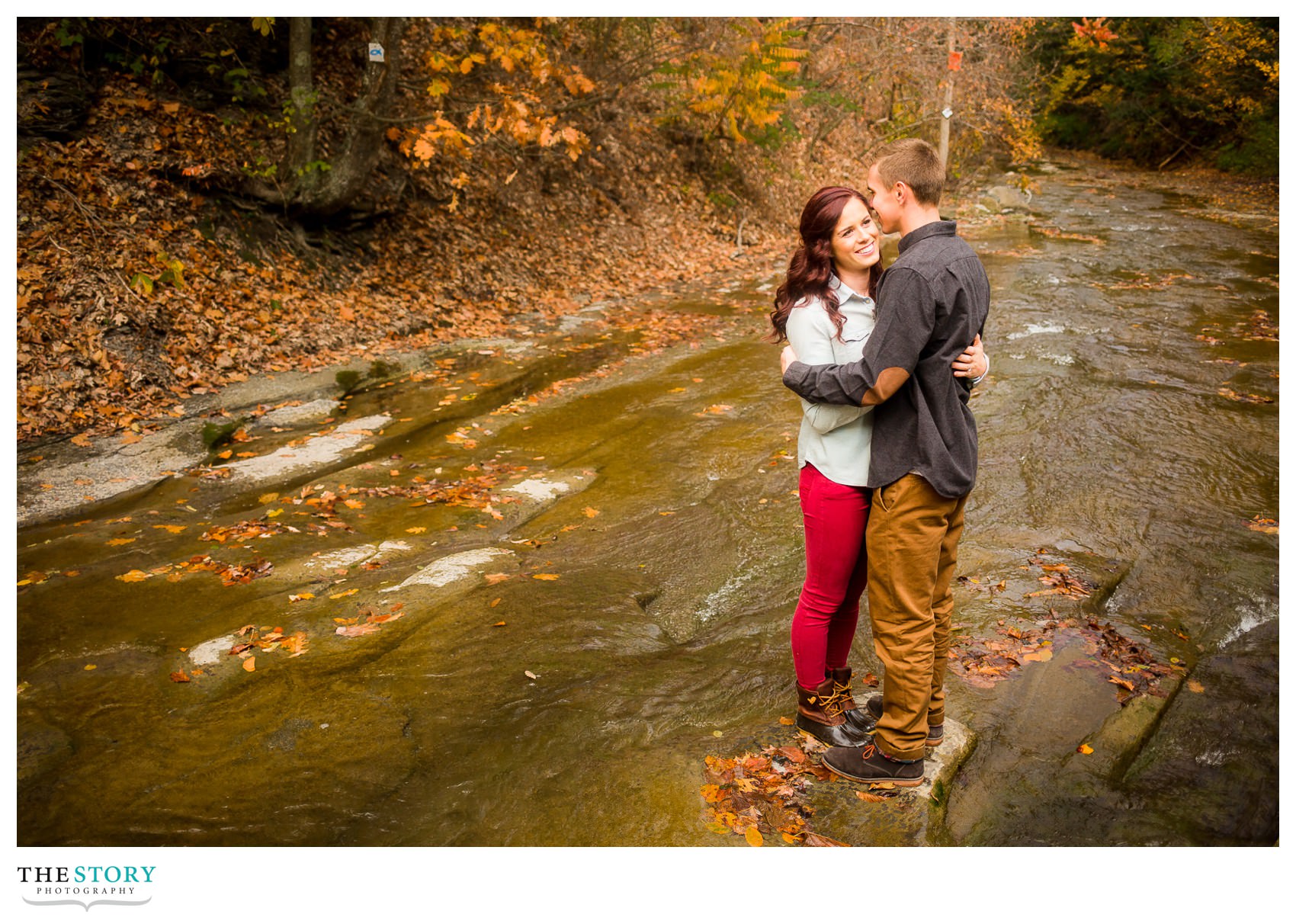 central-new-york-adventure-engagement-photos11