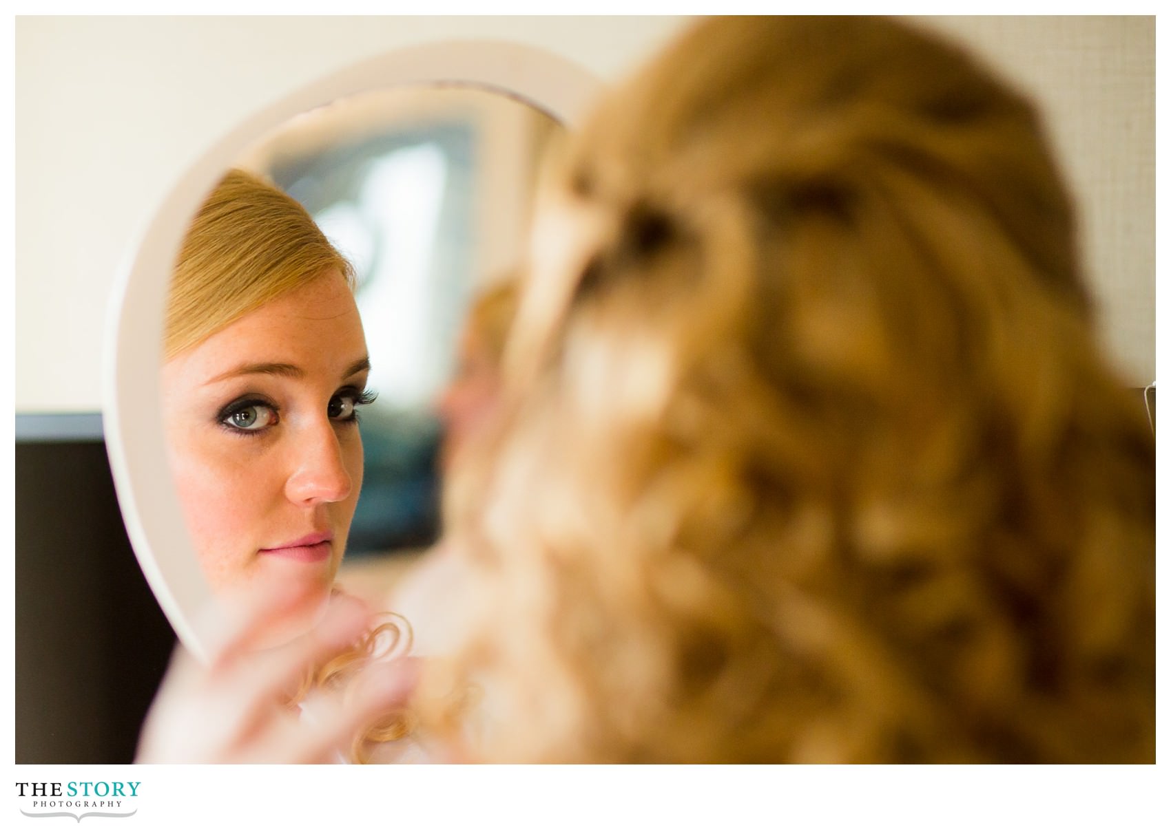 bride prep before sky armory wedding