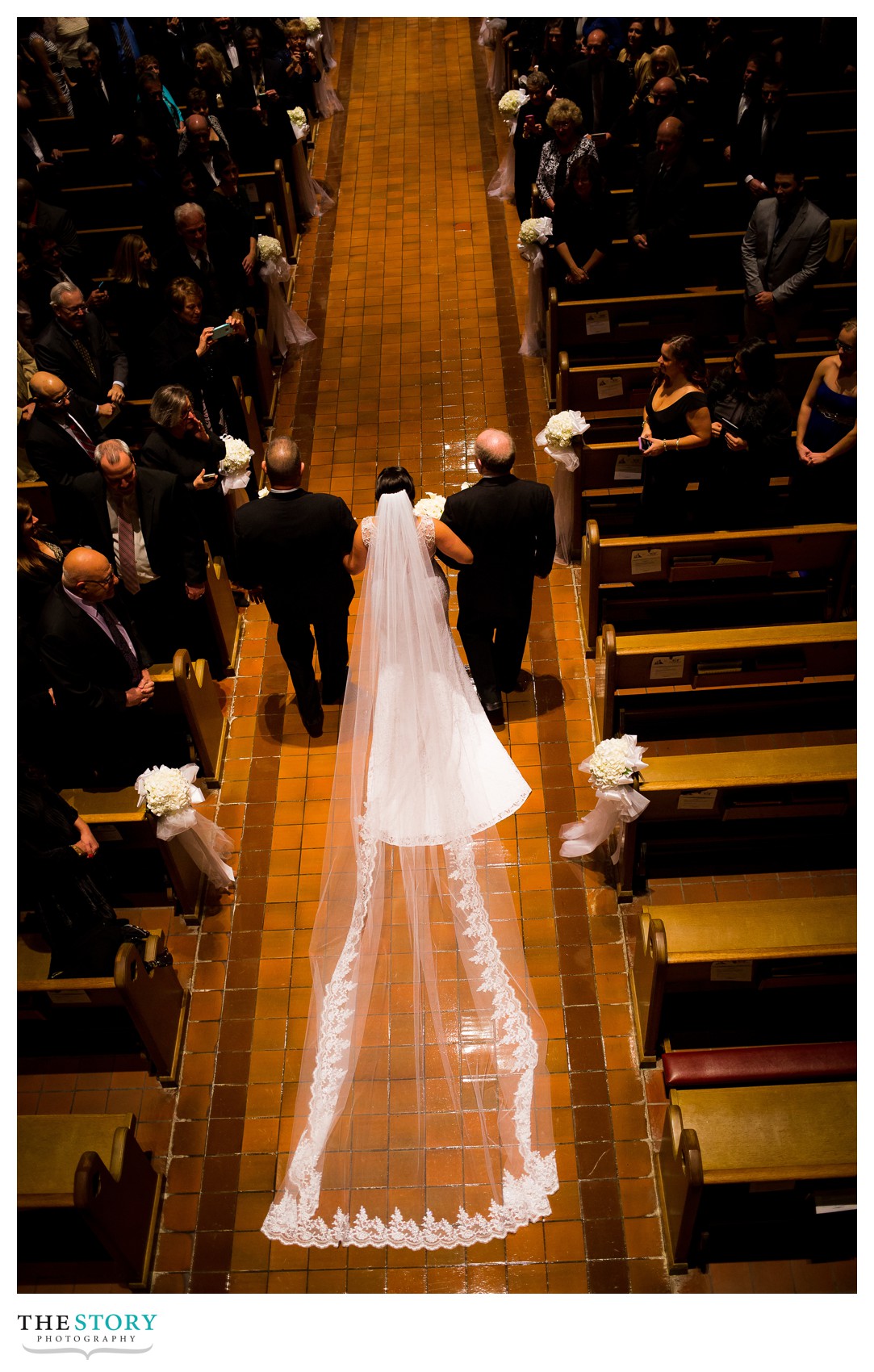wedding ceremony photos at Syracuse Cathedral