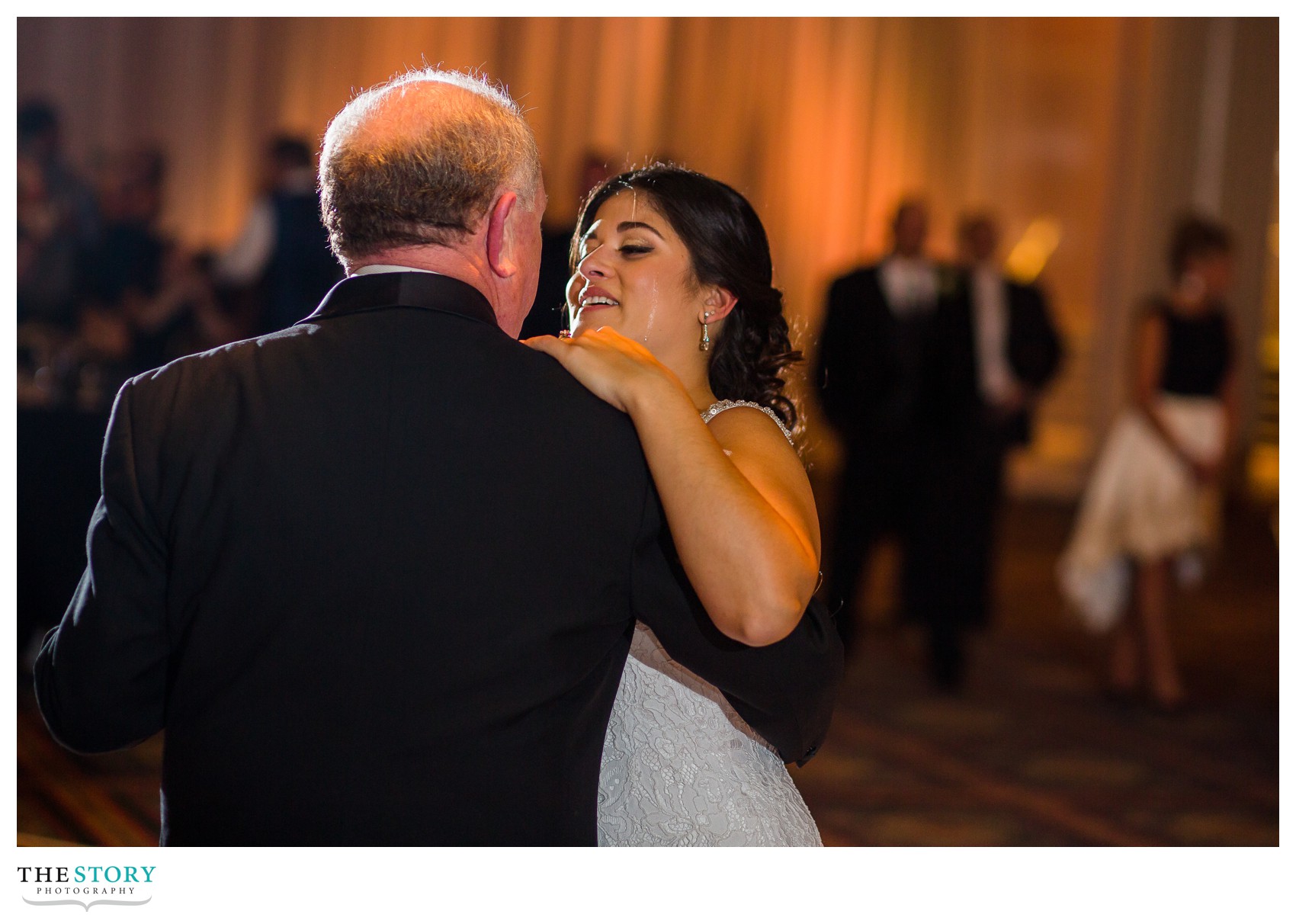 bride dances with father at syracuse wedding reception at oncenter