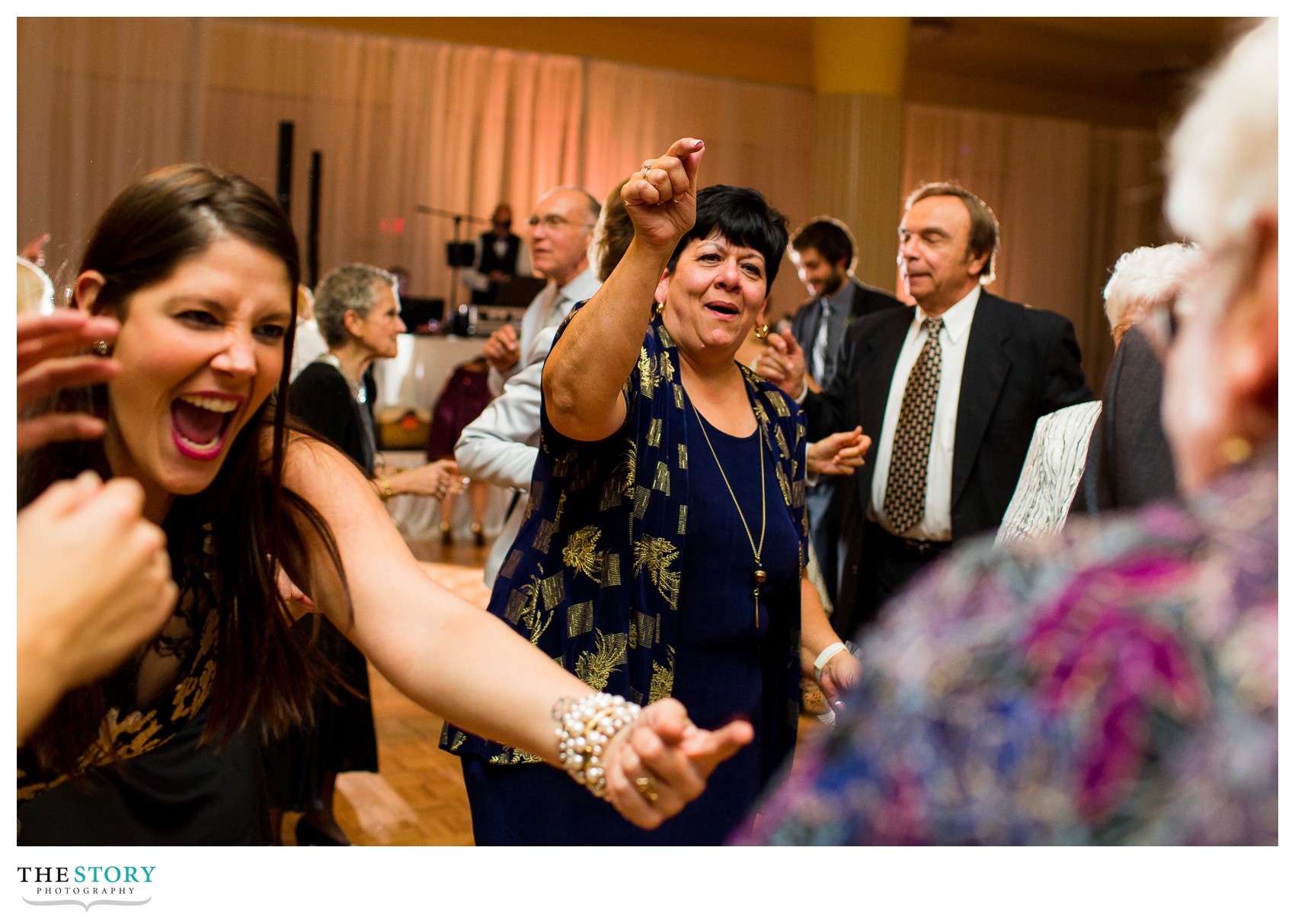 fun dancing at syracuse wedding reception