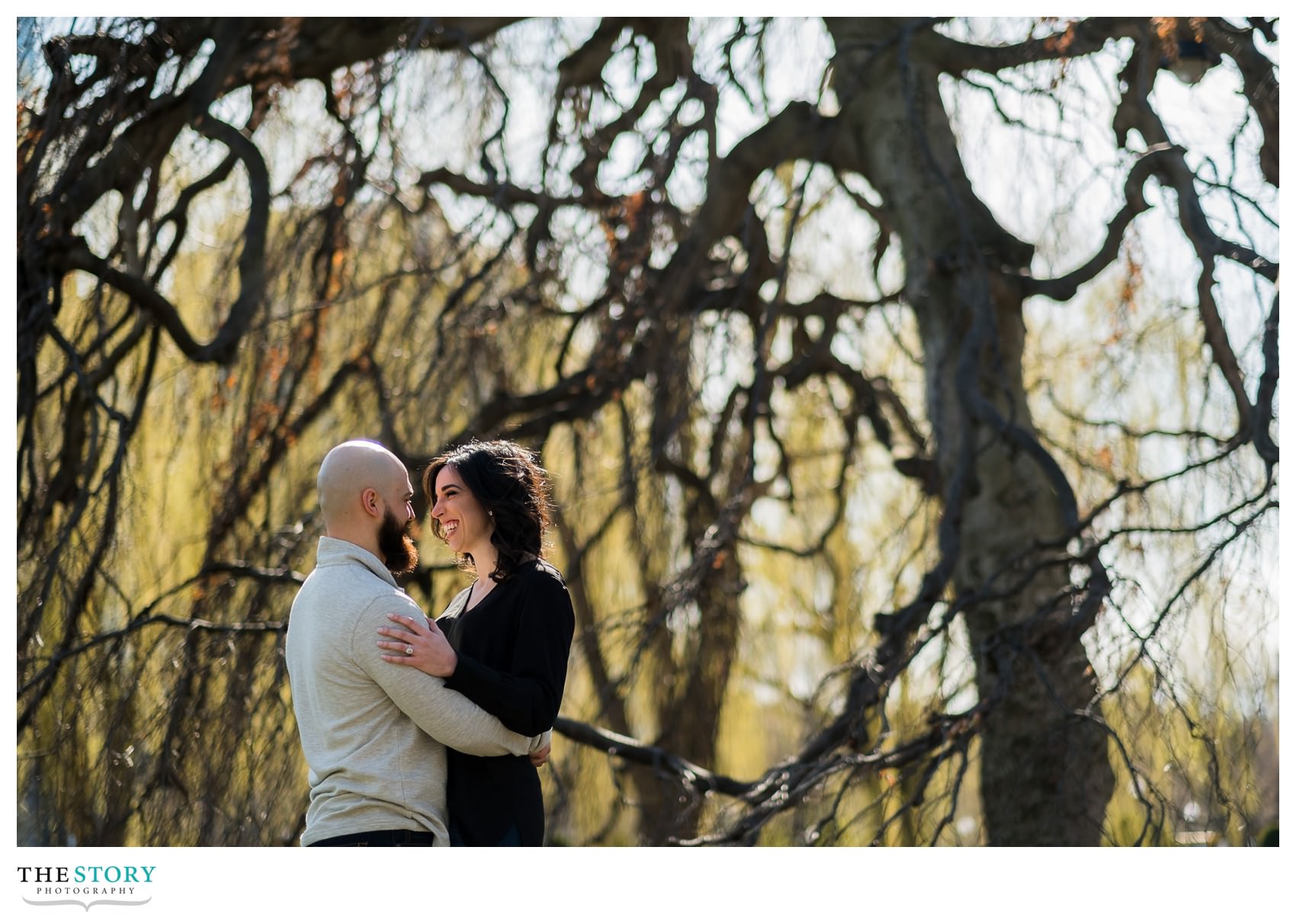 Spring engagement photos in Boston Public Garden