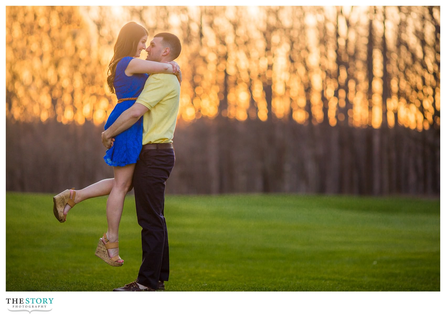 fayetteville-ny-engagement-photos-13