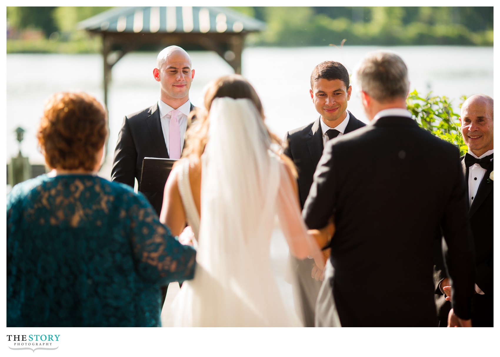 outdoor wedding ceremony at Ithaca Farmers Market