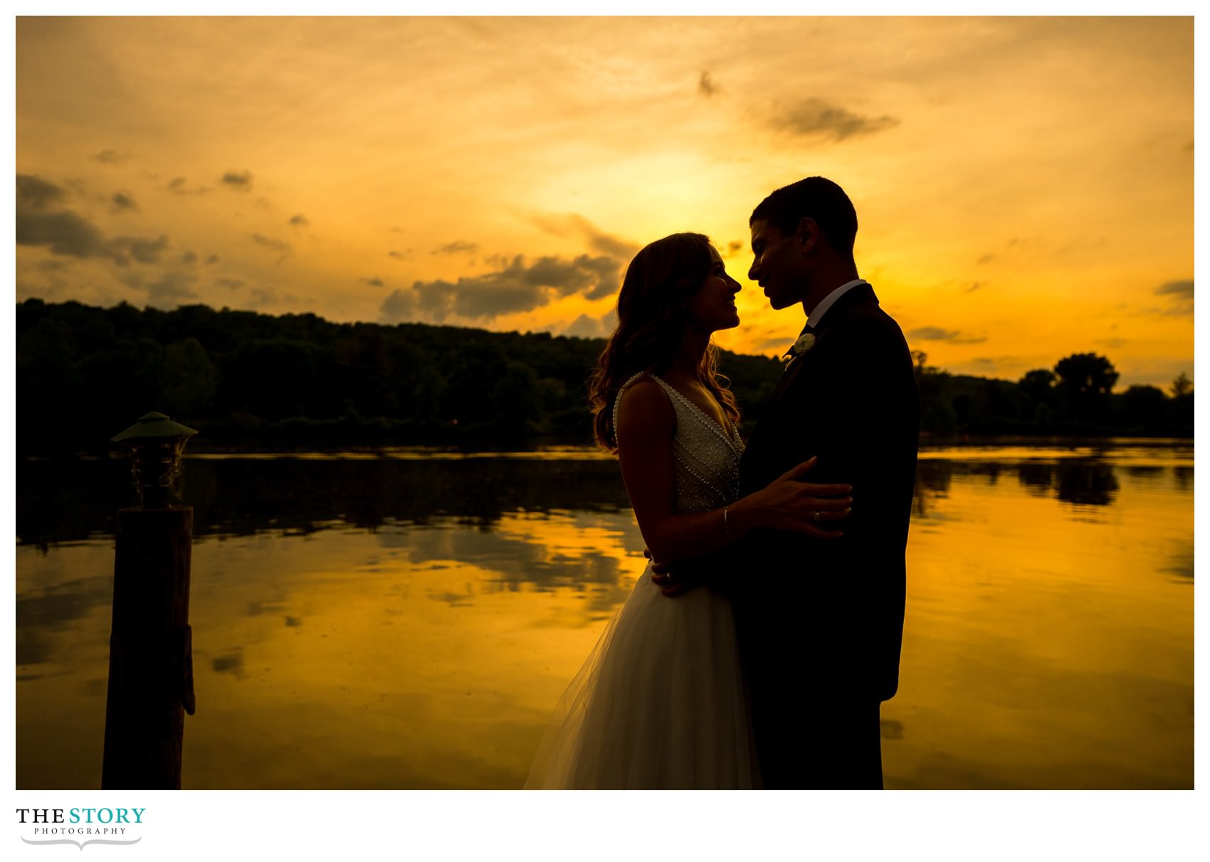 wedding photos at sunset in Ithaca