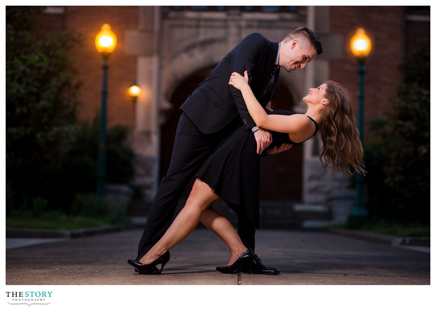 syracuse-downtown-engagement-photography-10