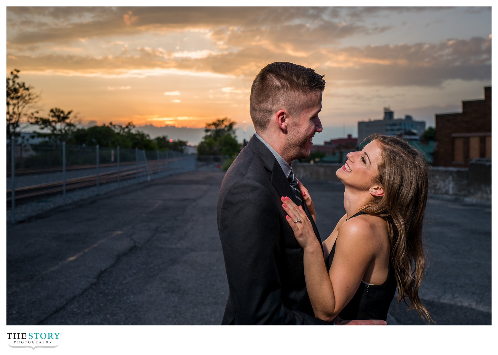 syracuse-downtown-engagement-photography-2