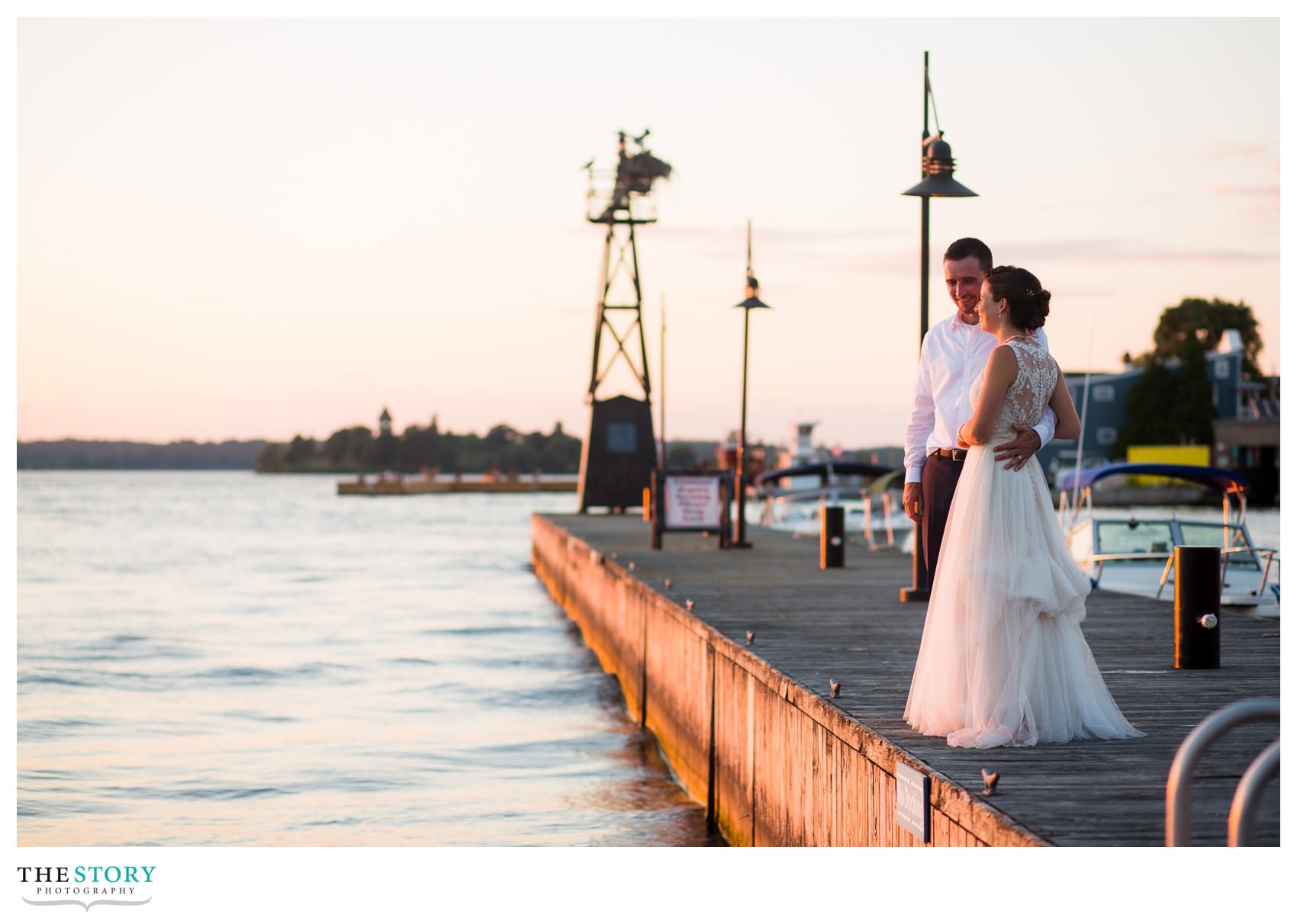wedding photos at sunset at Antique Boat Museum