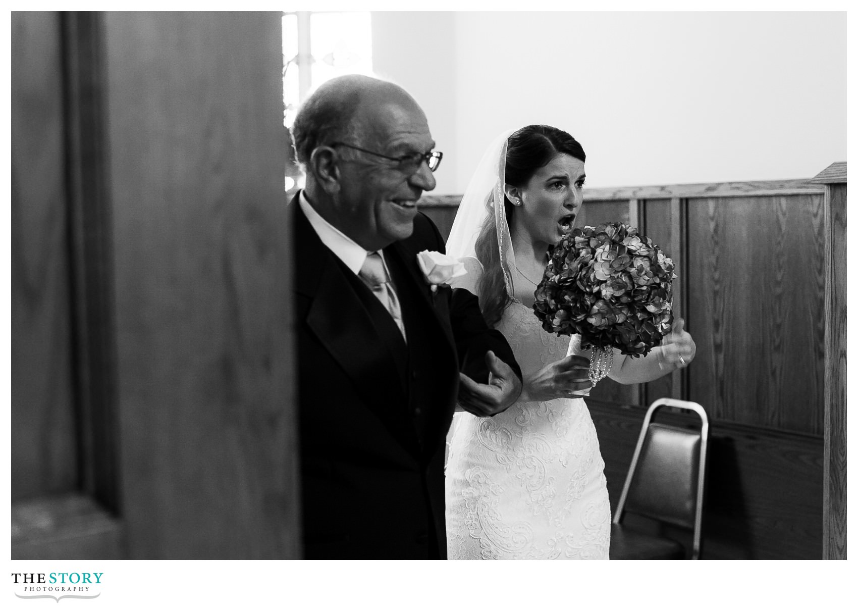 bride and father waiting to walk down the aisle at Blessed Sacrament Church in Eastwood