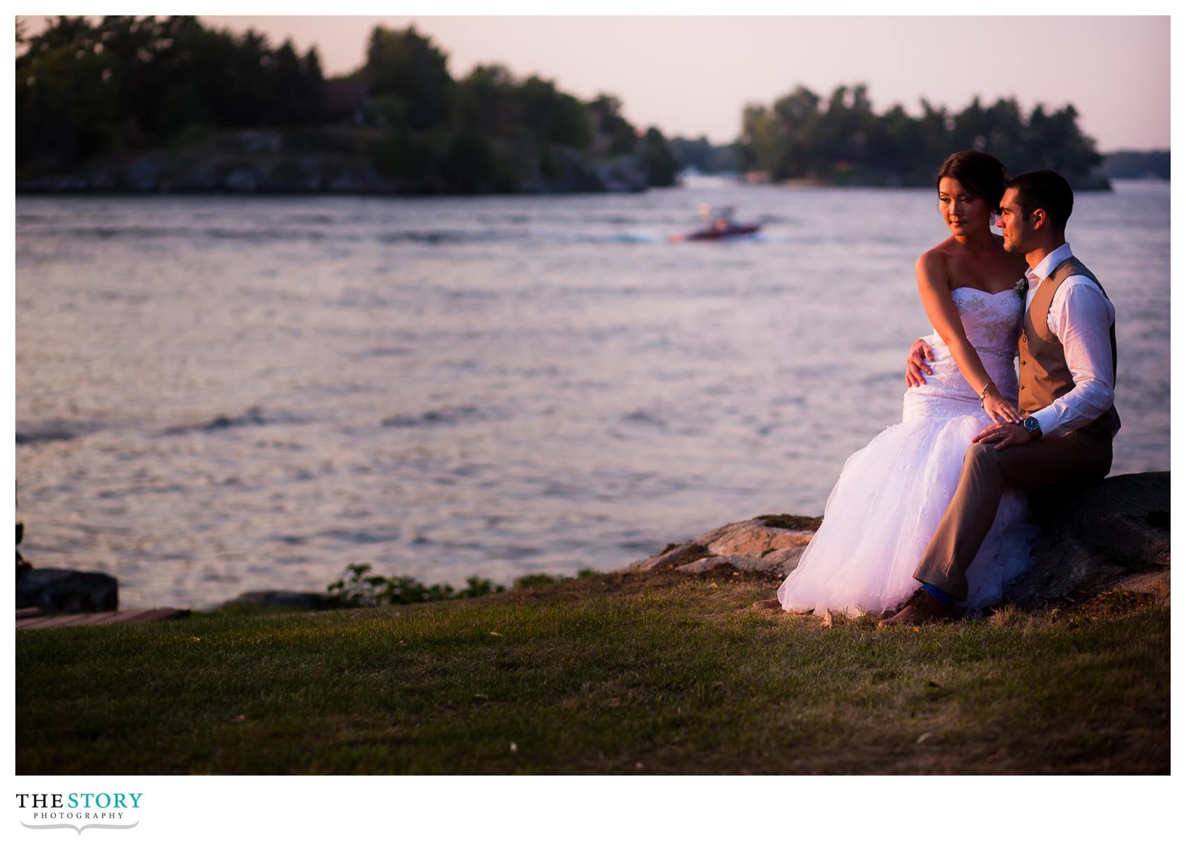 thousand islands river wedding photography