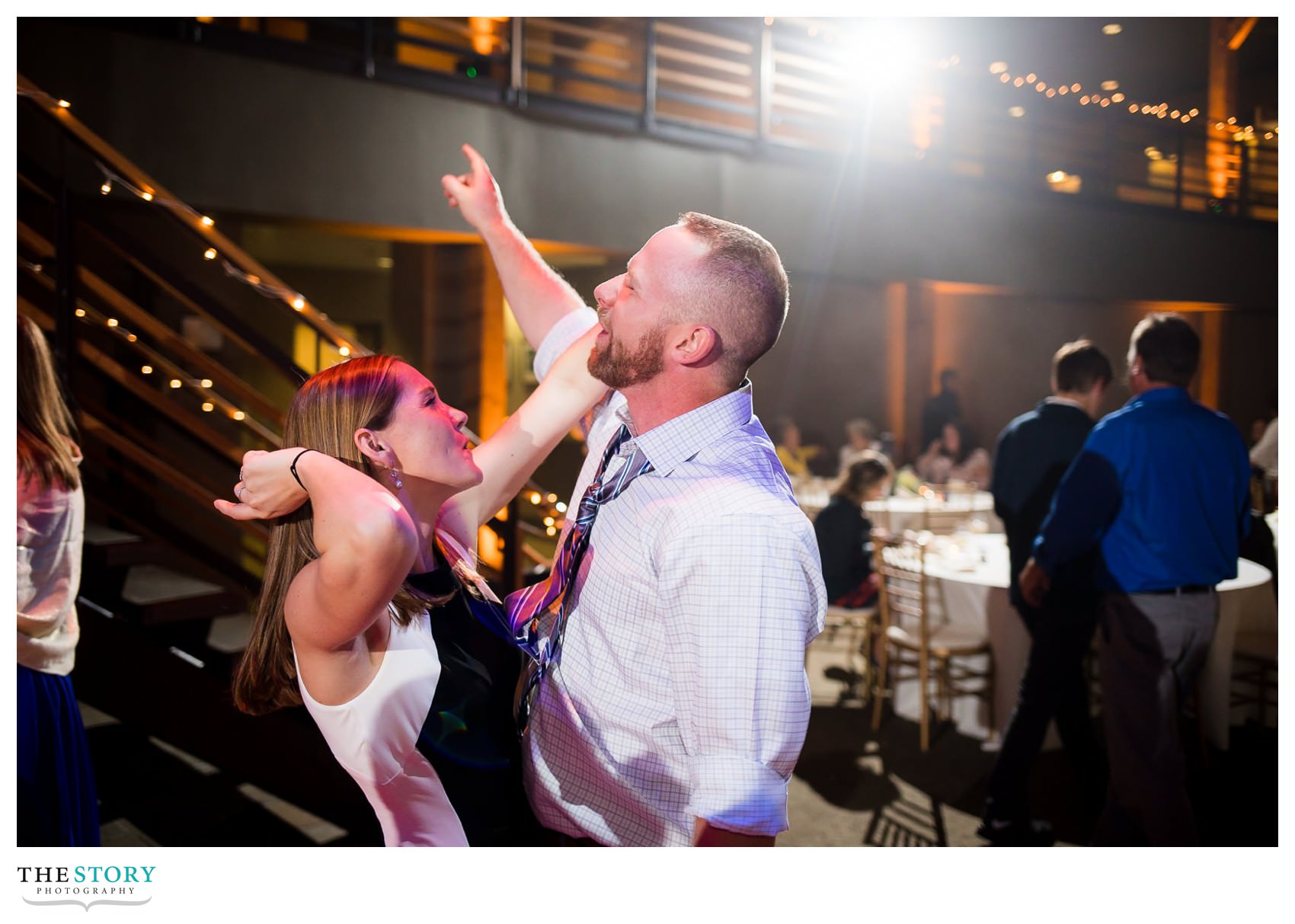 skaneateles-lodge-wedding-photos-51