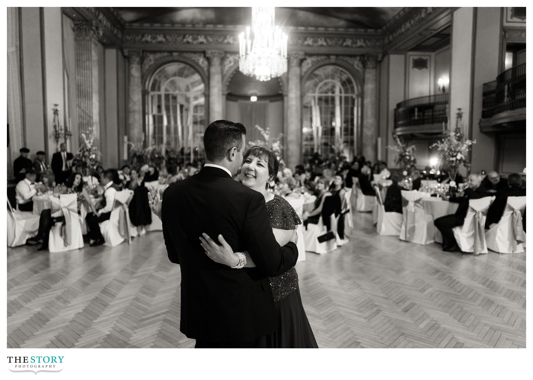 mother and son dance at Marriott Syracuse Downtown wedding reception