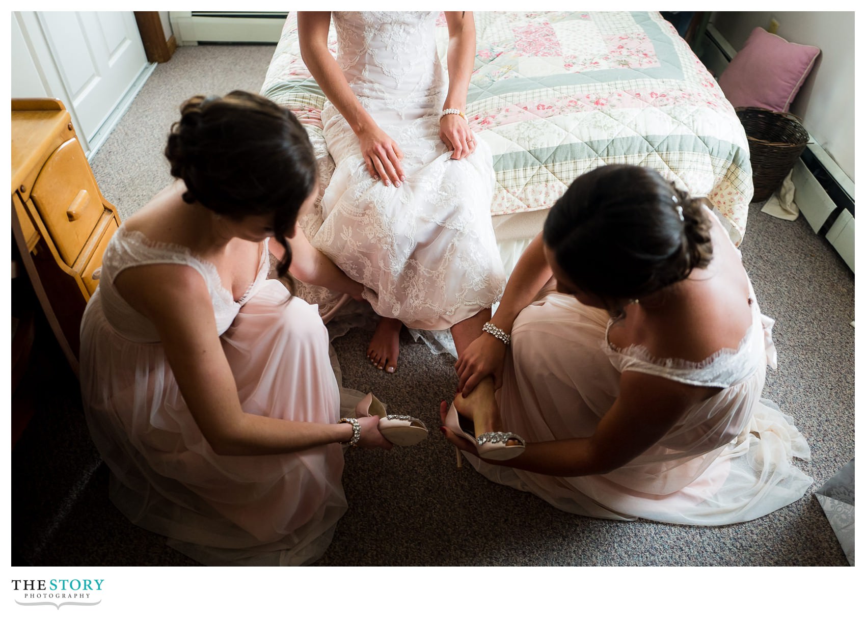 welch-allyn-lodge-wedding-5